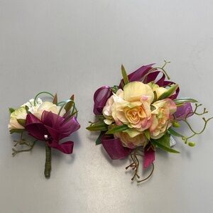 Floral Corsage and Boutonniere Set